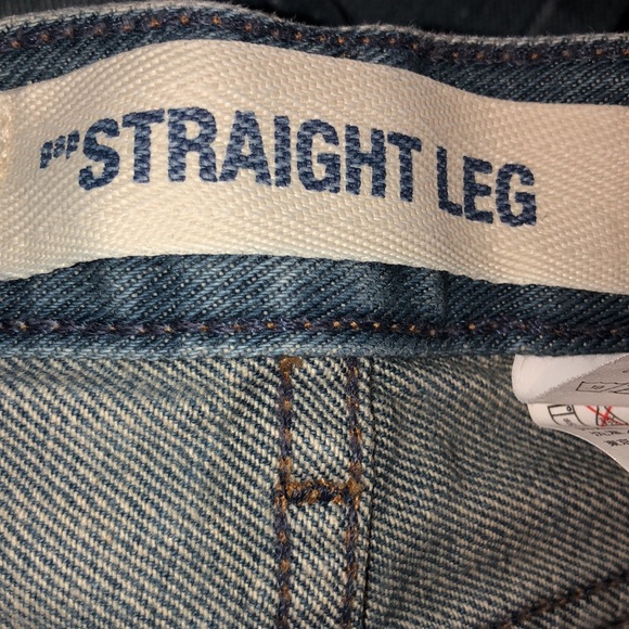 Gap jeans. 1 Long - Picture 8 of 9